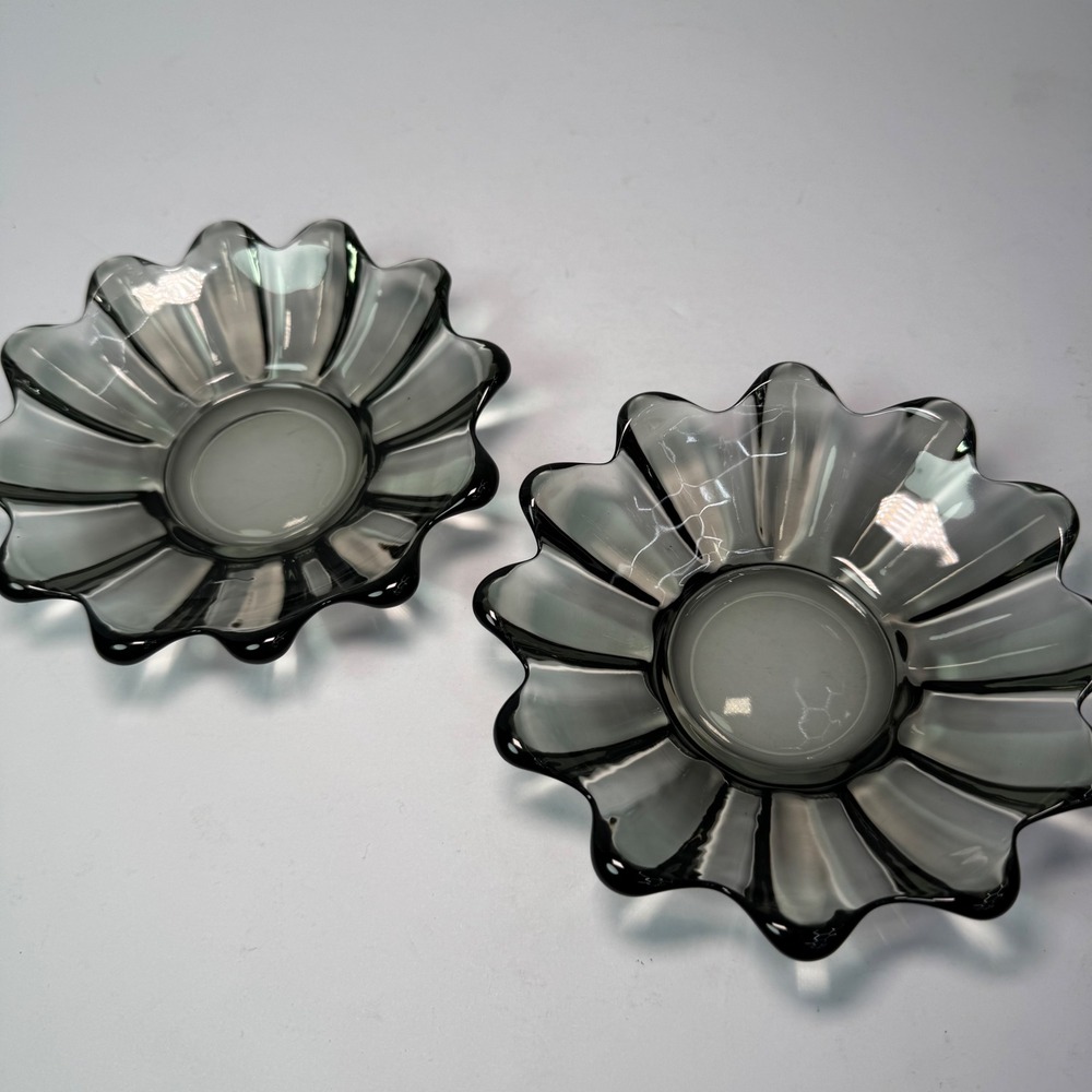 Vintage Federal Glass Celestial Set of 2‎ Smoke Gray Flower Dish Bowls 1960s EUC